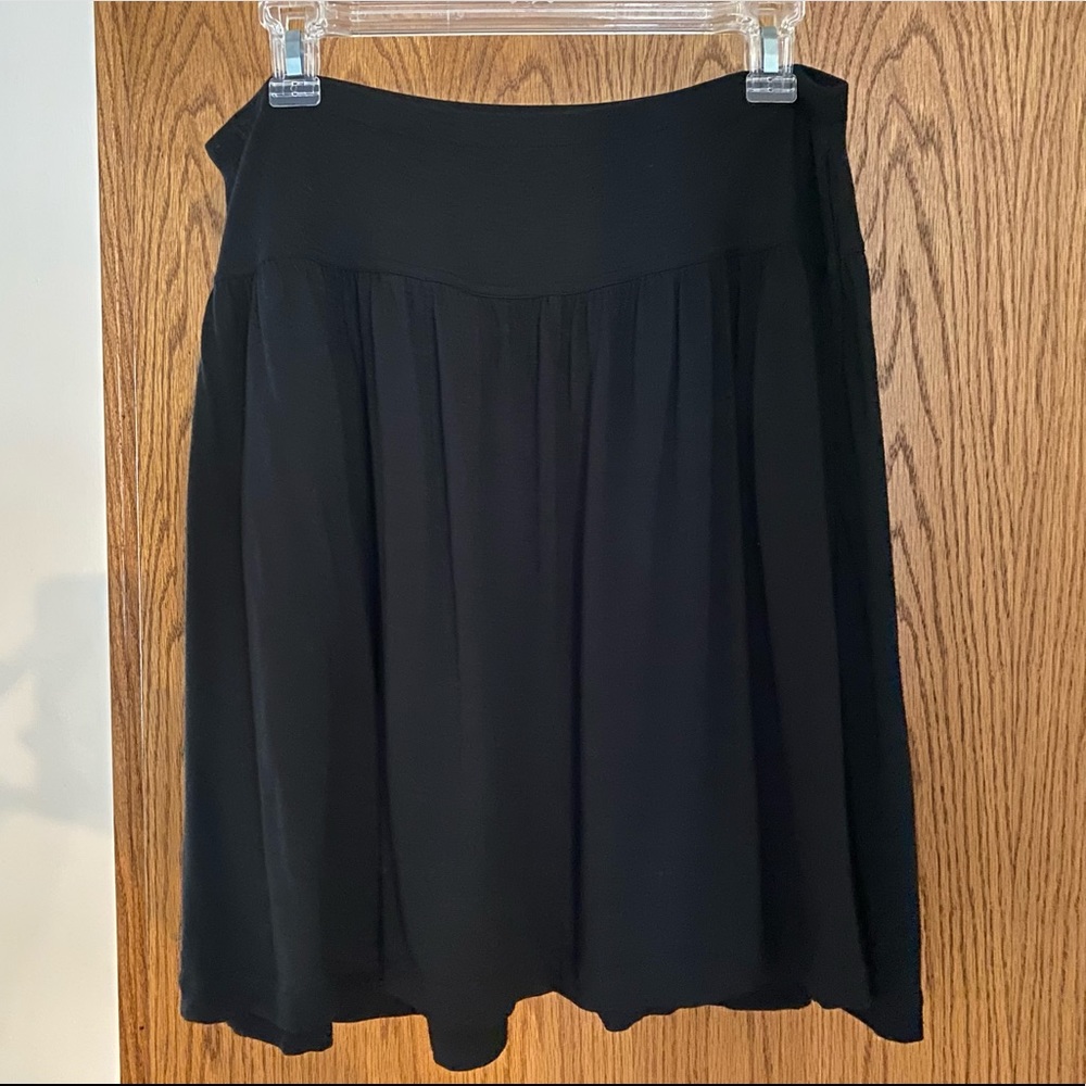 Black wool blend skirt with pockets